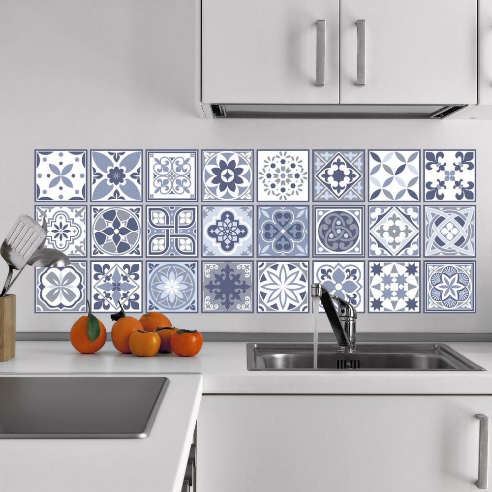 https://lnx.ilbottegone.biz/7644/piastrelle-adesive-decorative-per-cucina-bagno-scale-10-x-10-set-24-pezzi.jpg